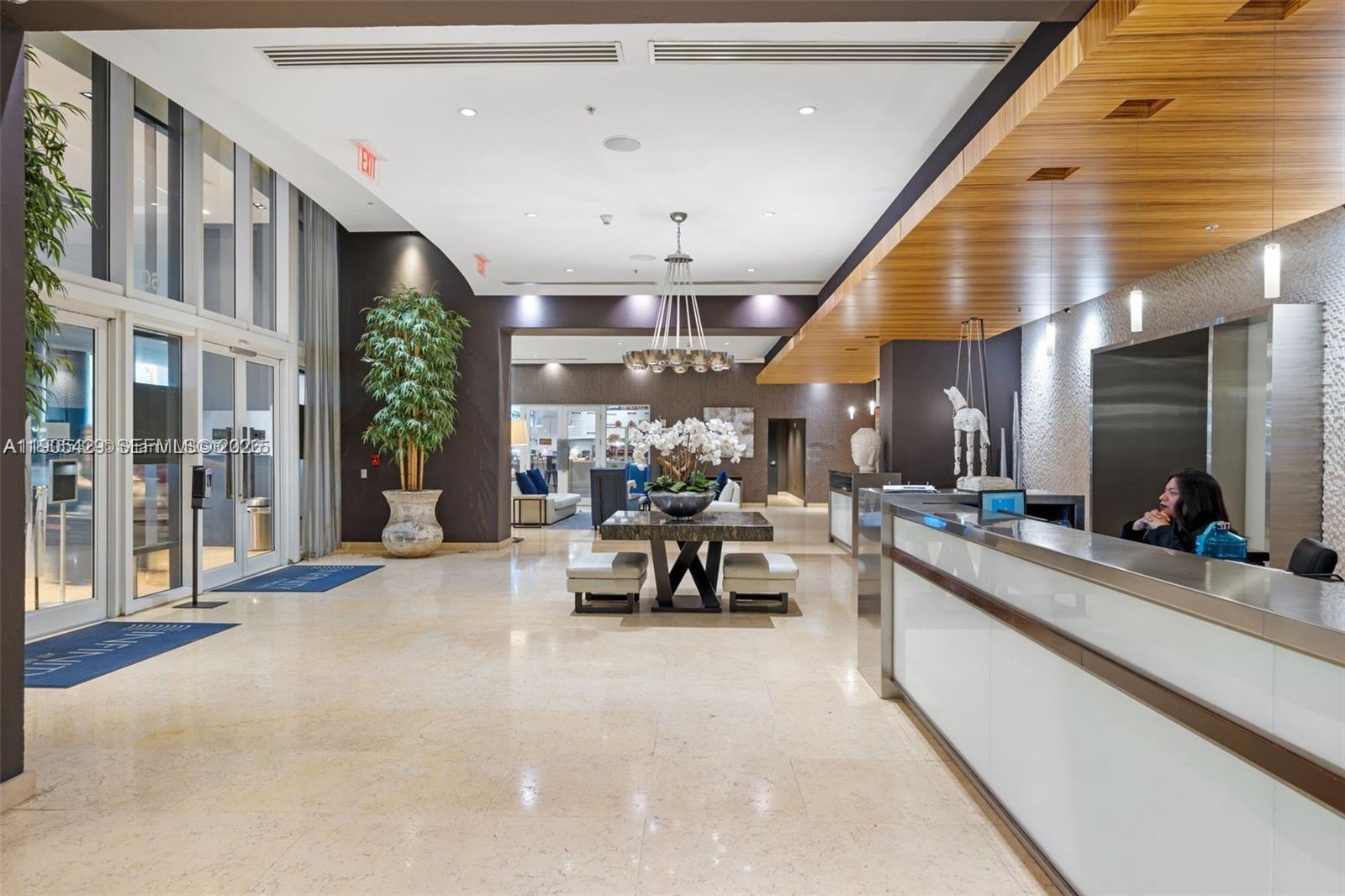 INFINITY AT BRICKELL COND - Residential