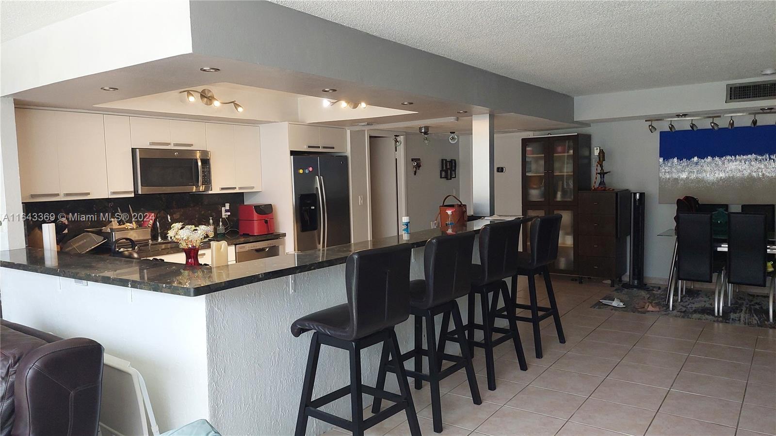 DE SOTO PARK CONDO - Residential