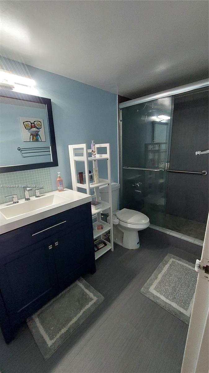 DE SOTO PARK CONDO - Residential
