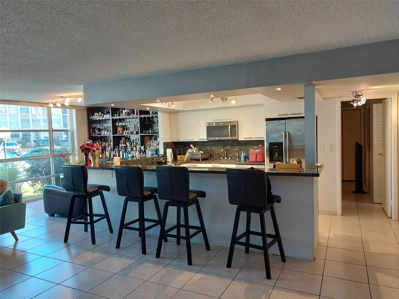 DE SOTO PARK CONDO - Residential