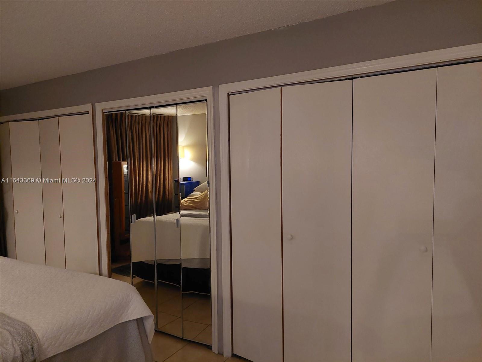 DE SOTO PARK CONDO - Residential