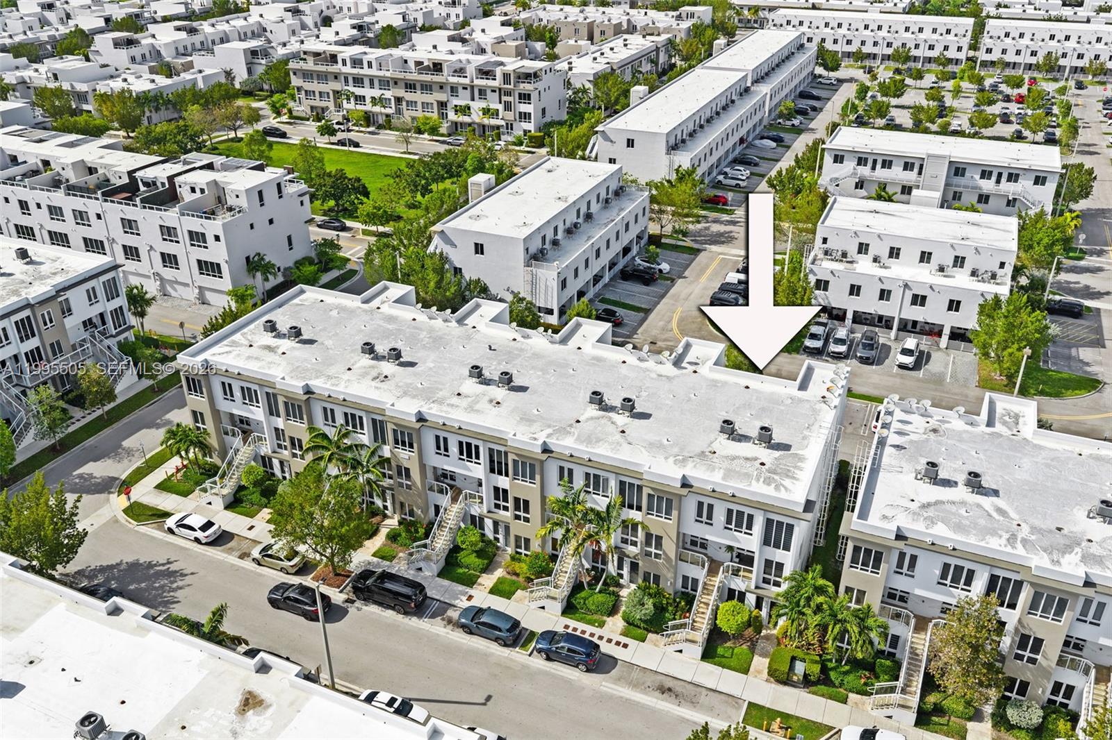 LANDMARK AT DORAL CONDO - Residential