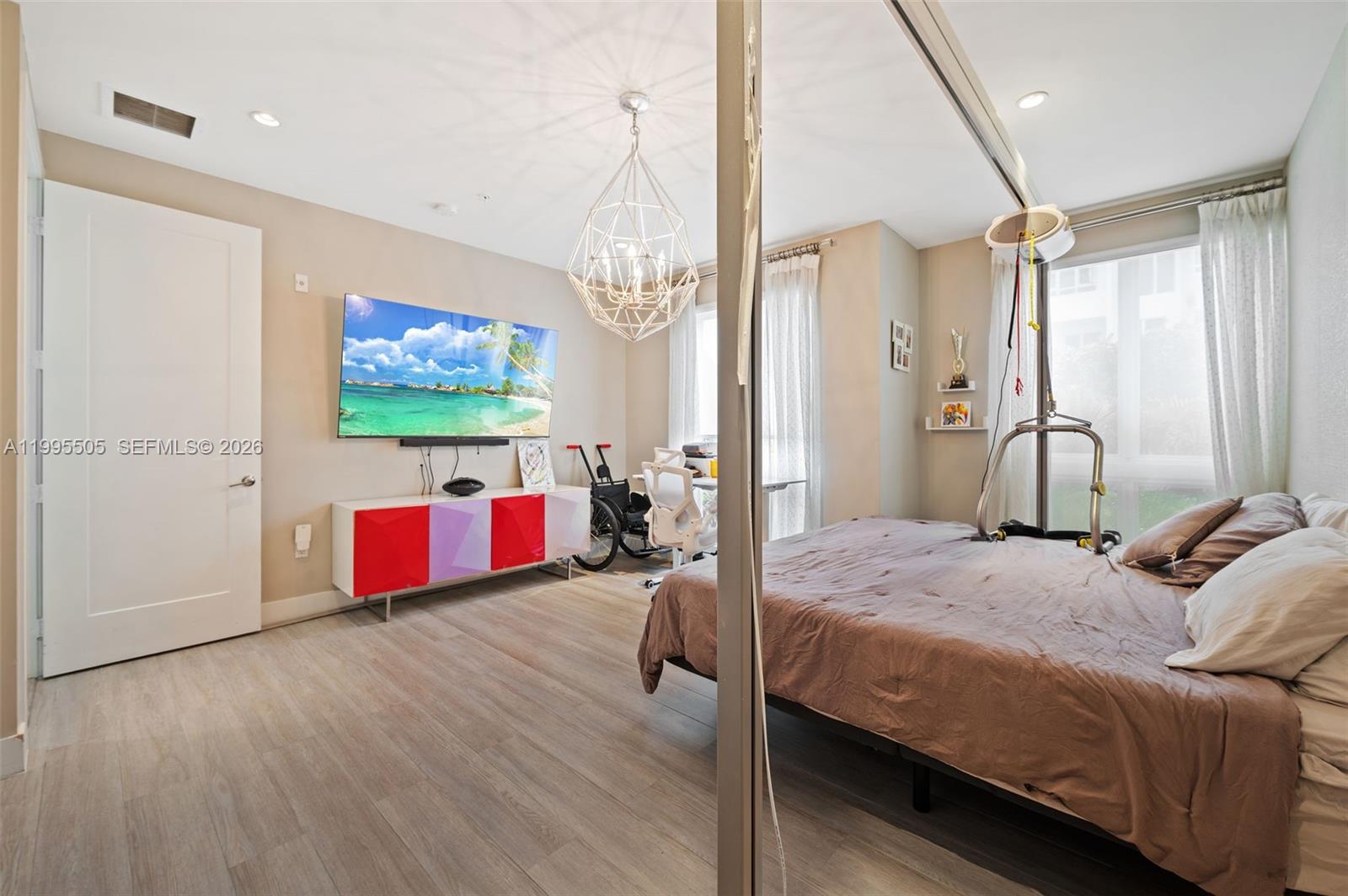 LANDMARK AT DORAL CONDO - Residential