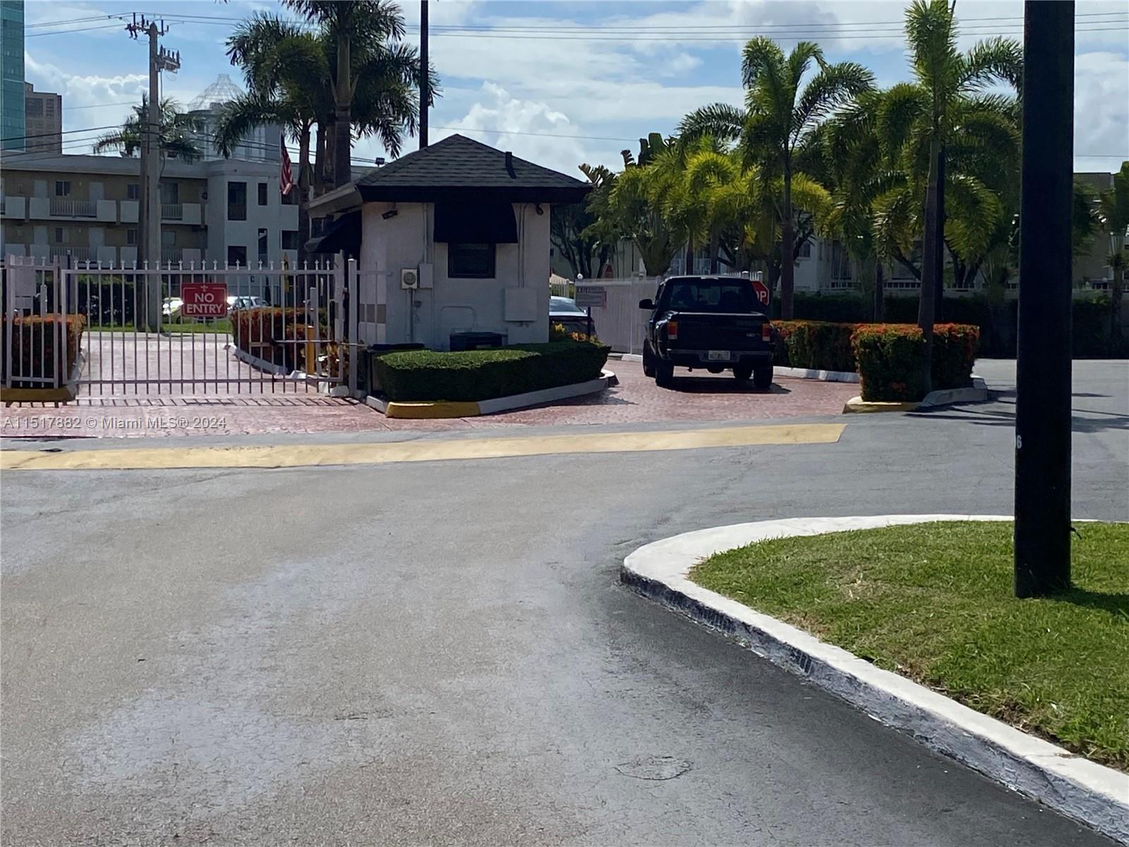 KINGS CREEK SO CONDO - Residential Lease