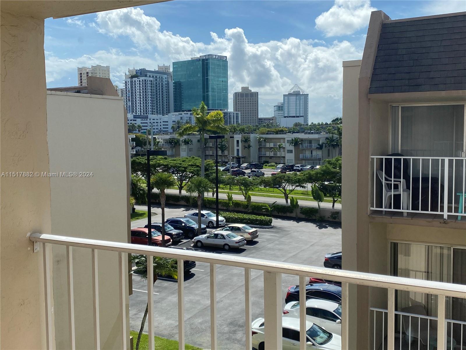 KINGS CREEK SO CONDO - Residential Lease