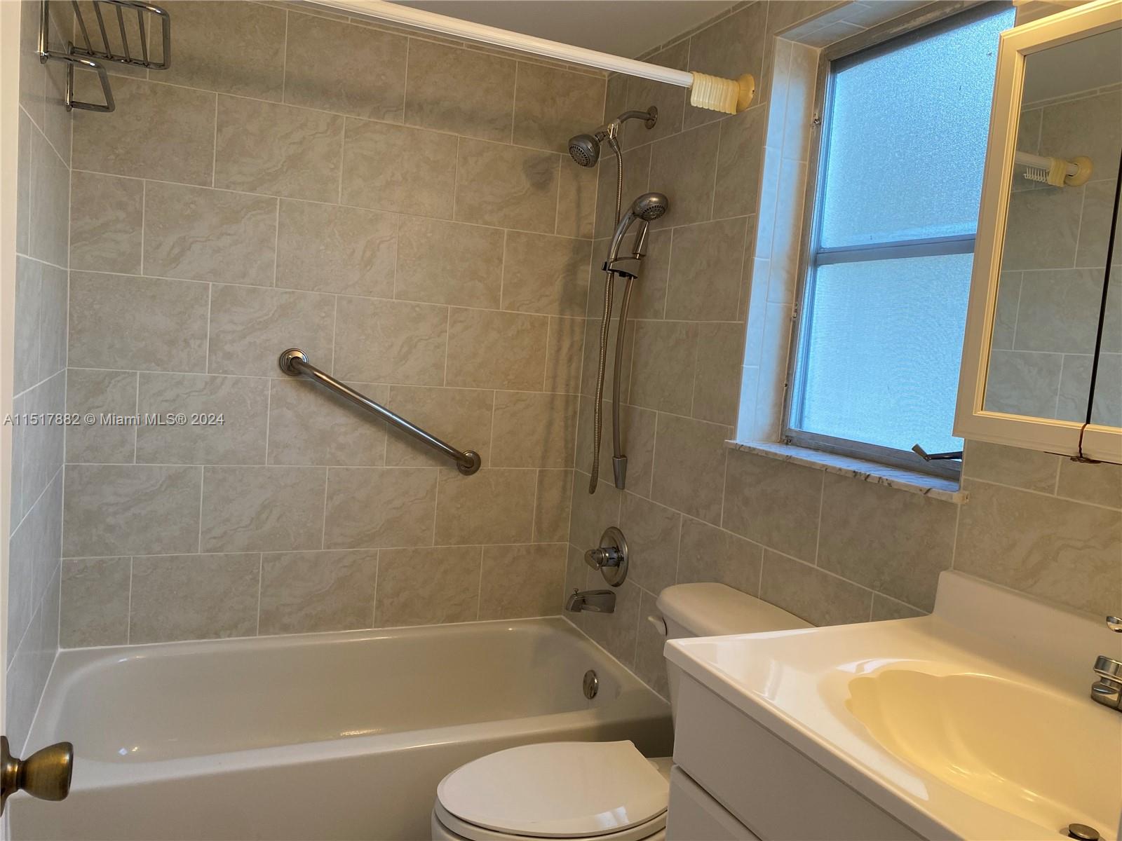 KINGS CREEK SO CONDO - Residential Lease