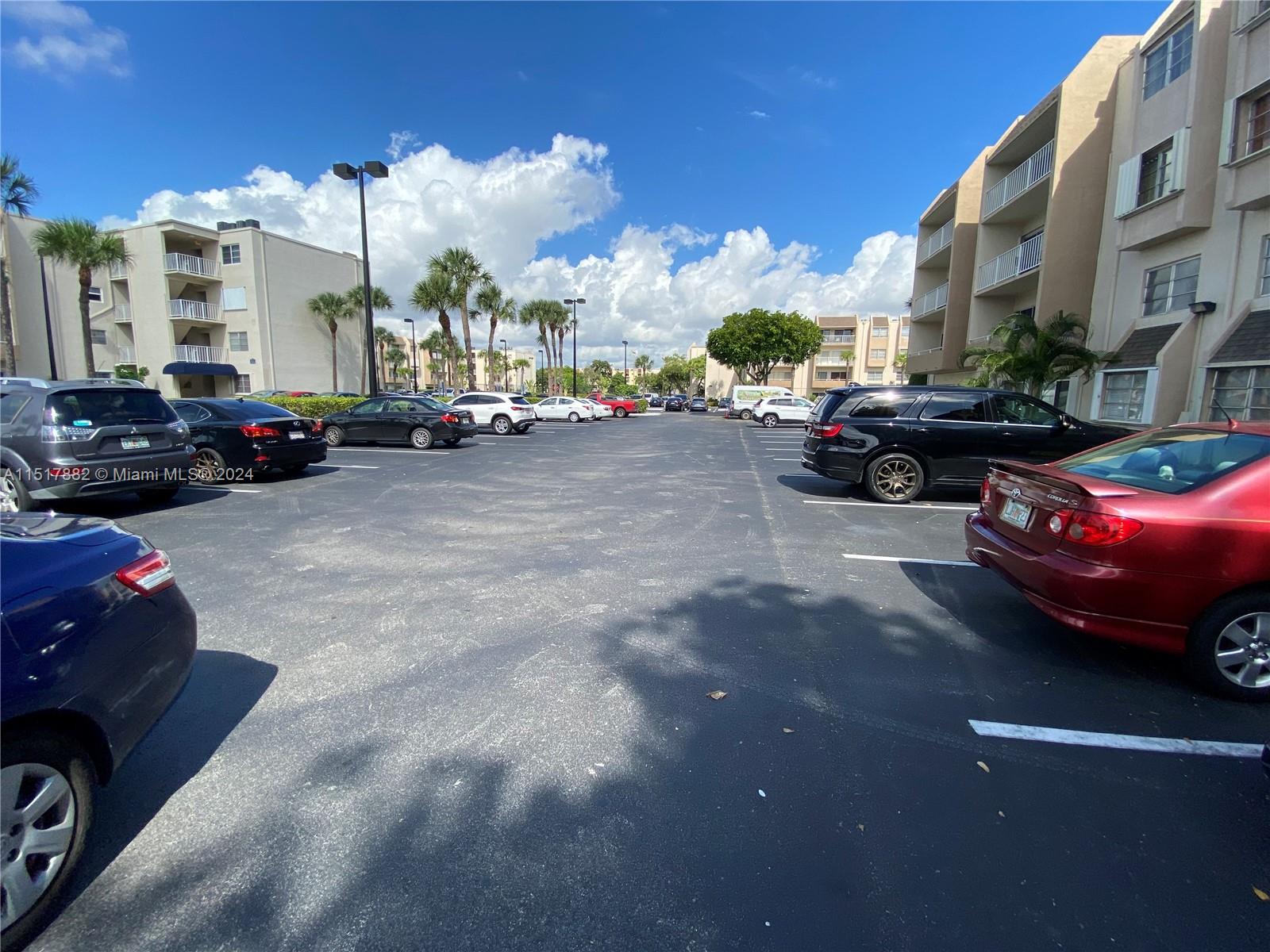 KINGS CREEK SO CONDO - Residential Lease