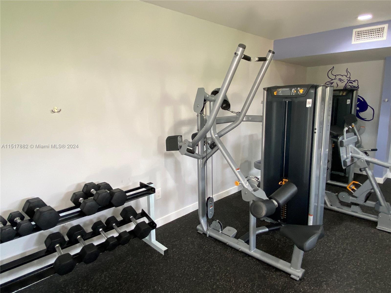 KINGS CREEK SO CONDO - Residential Lease