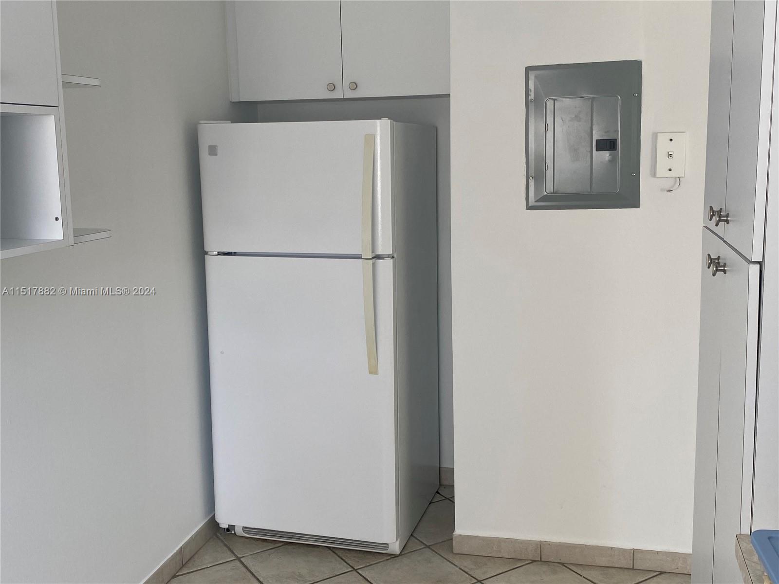 KINGS CREEK SO CONDO - Residential Lease