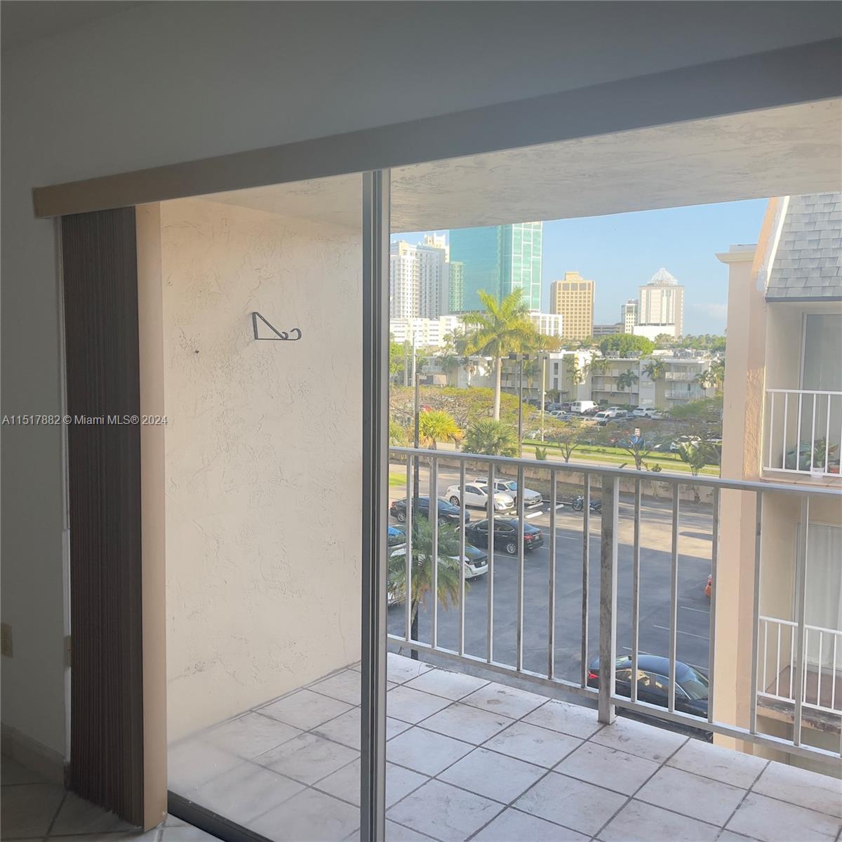 KINGS CREEK SO CONDO - Residential Lease