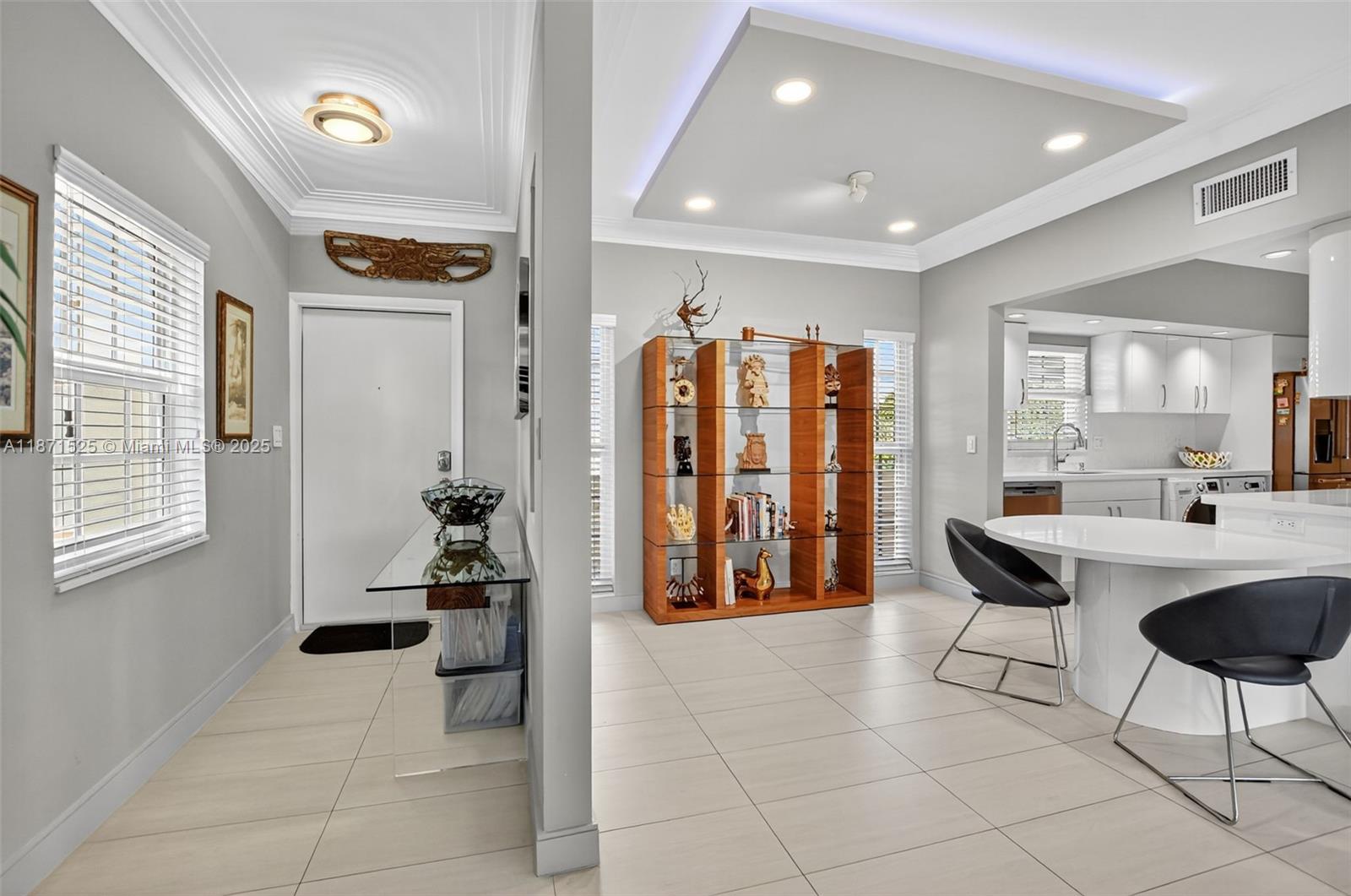 1299 S Ocean Blvd F4