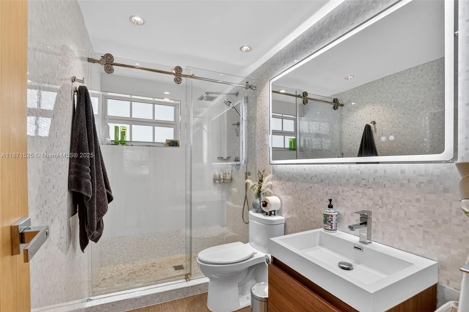 ATLANTIC CLOISTERS CONDO - Residential