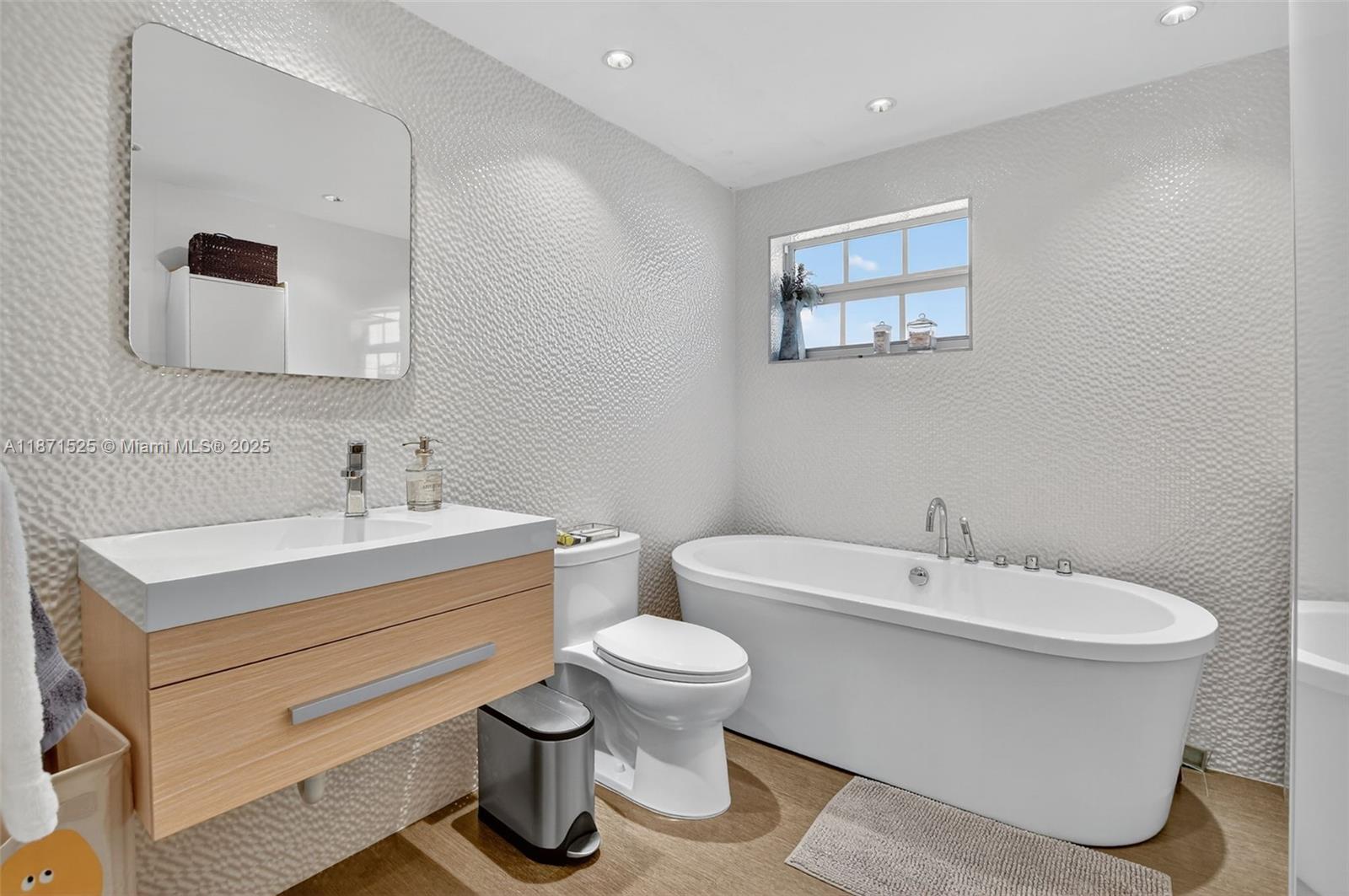 ATLANTIC CLOISTERS CONDO - Residential