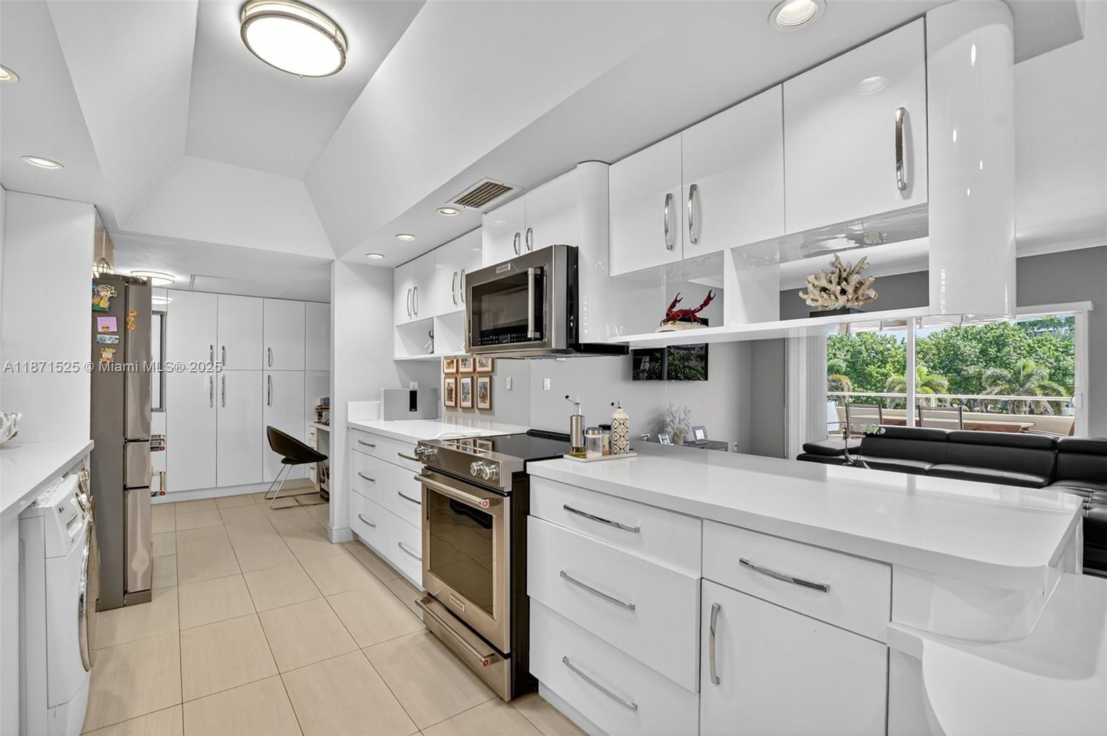 ATLANTIC CLOISTERS CONDO - Residential