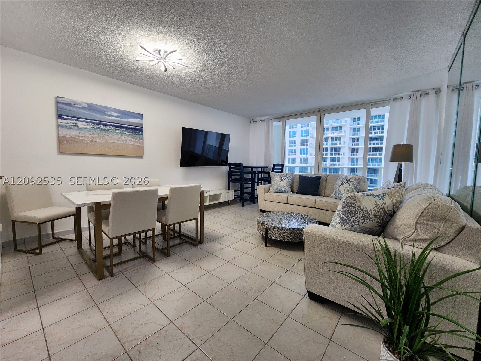 3505 S Ocean Dr 819
