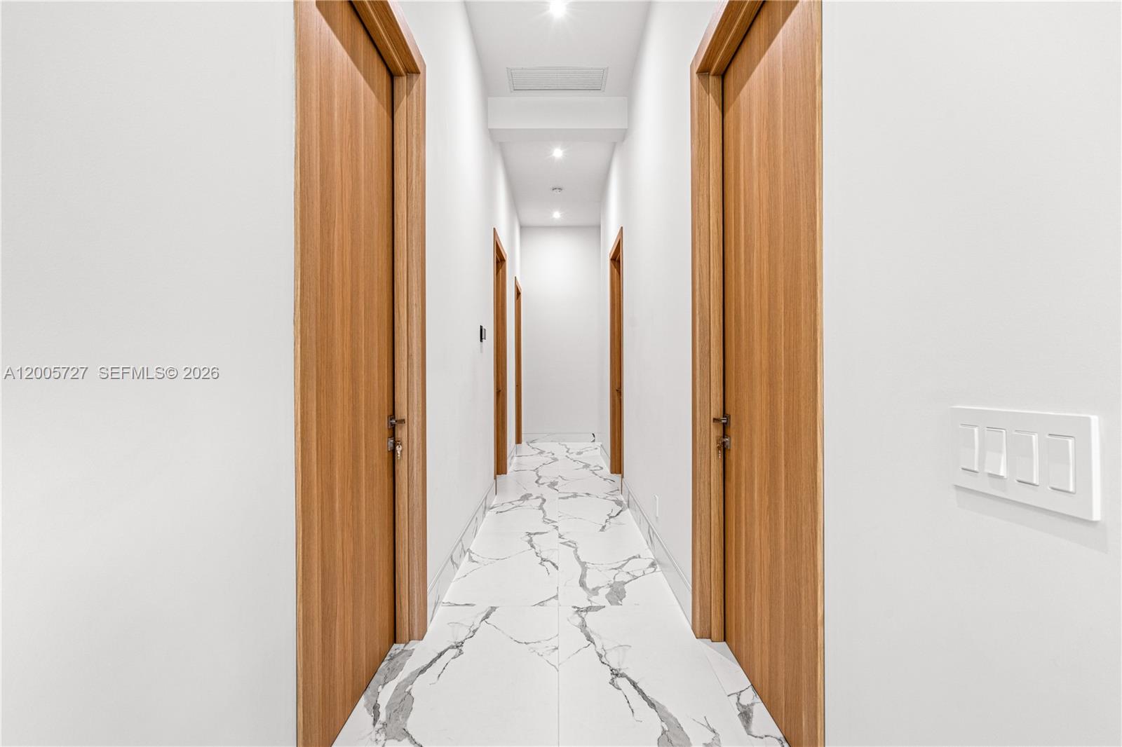 HIGHLAND LAKES - Residential