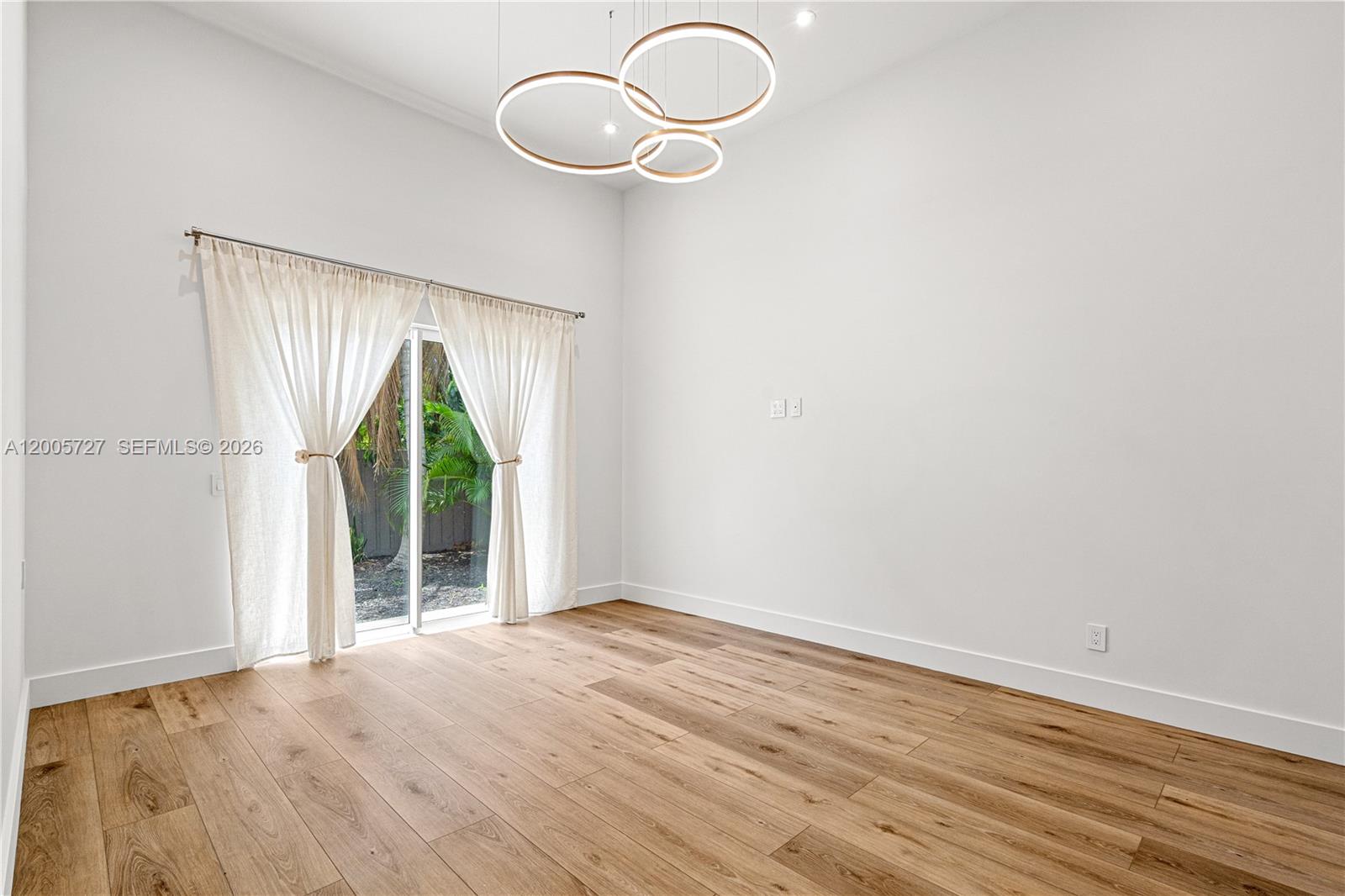 HIGHLAND LAKES - Residential