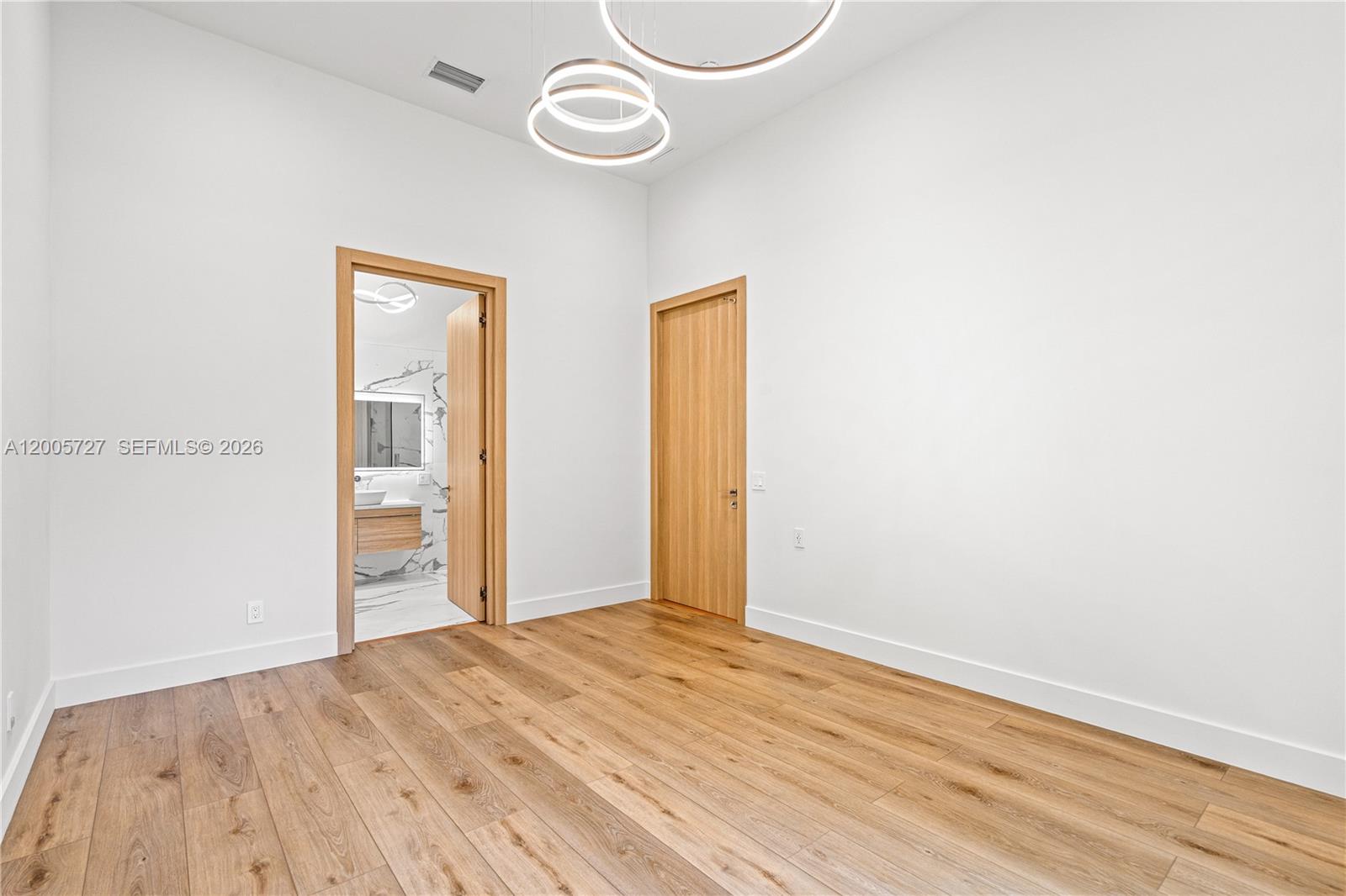 HIGHLAND LAKES - Residential