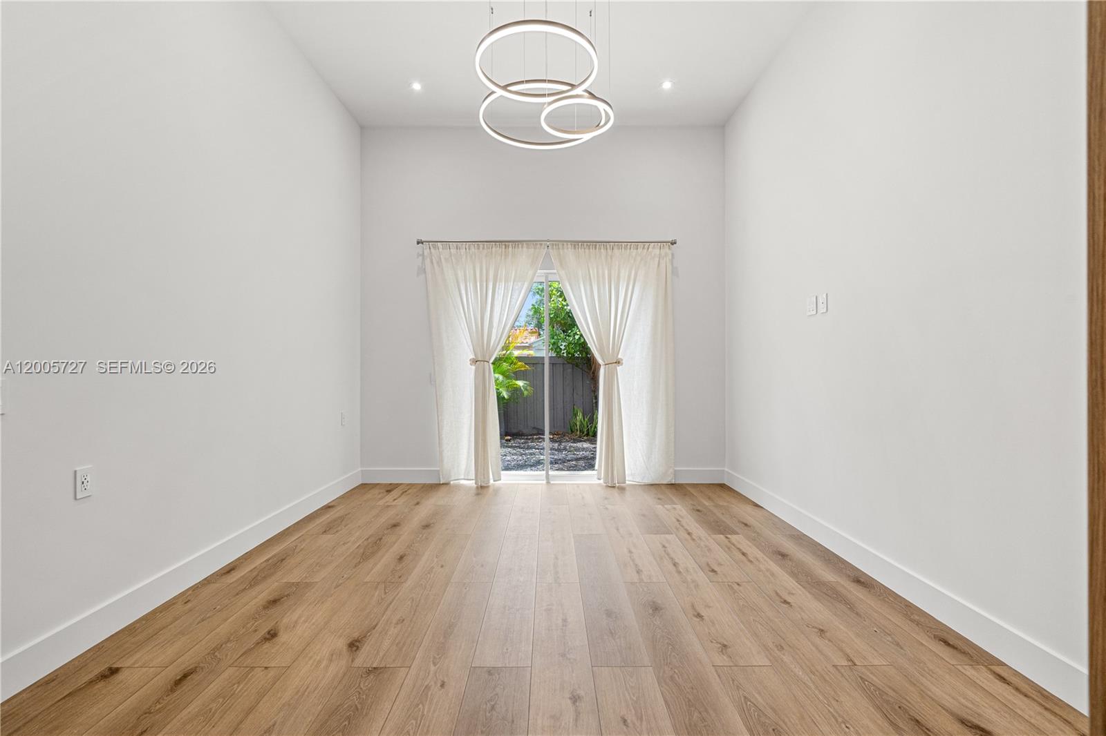 HIGHLAND LAKES - Residential