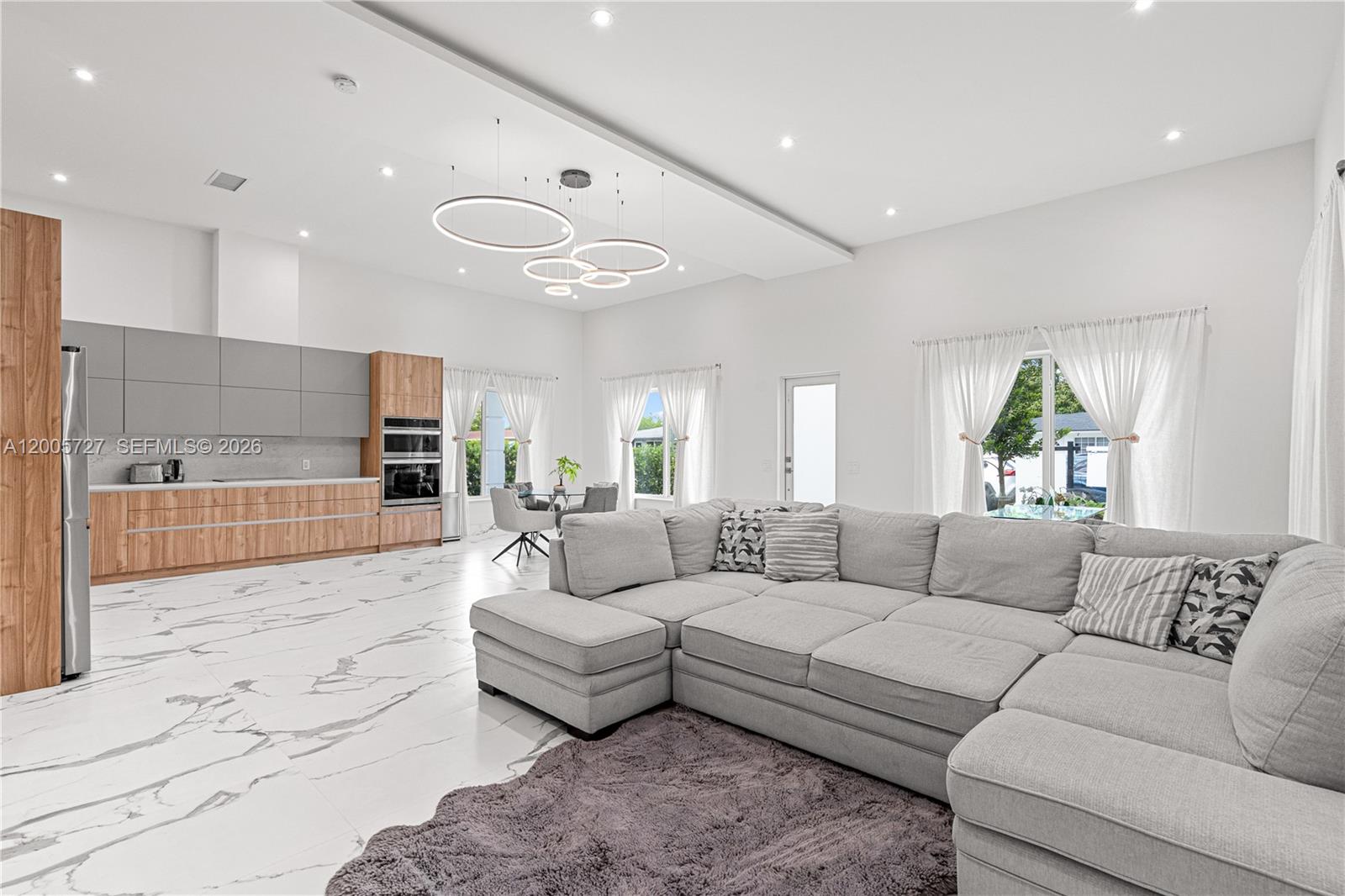 HIGHLAND LAKES - Residential