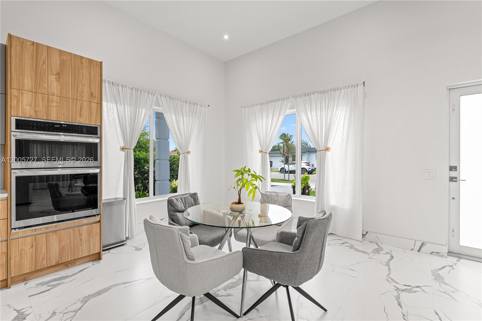 HIGHLAND LAKES - Residential