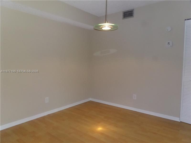 CLUB QUARTERS AT RAINTREE - Residential Lease