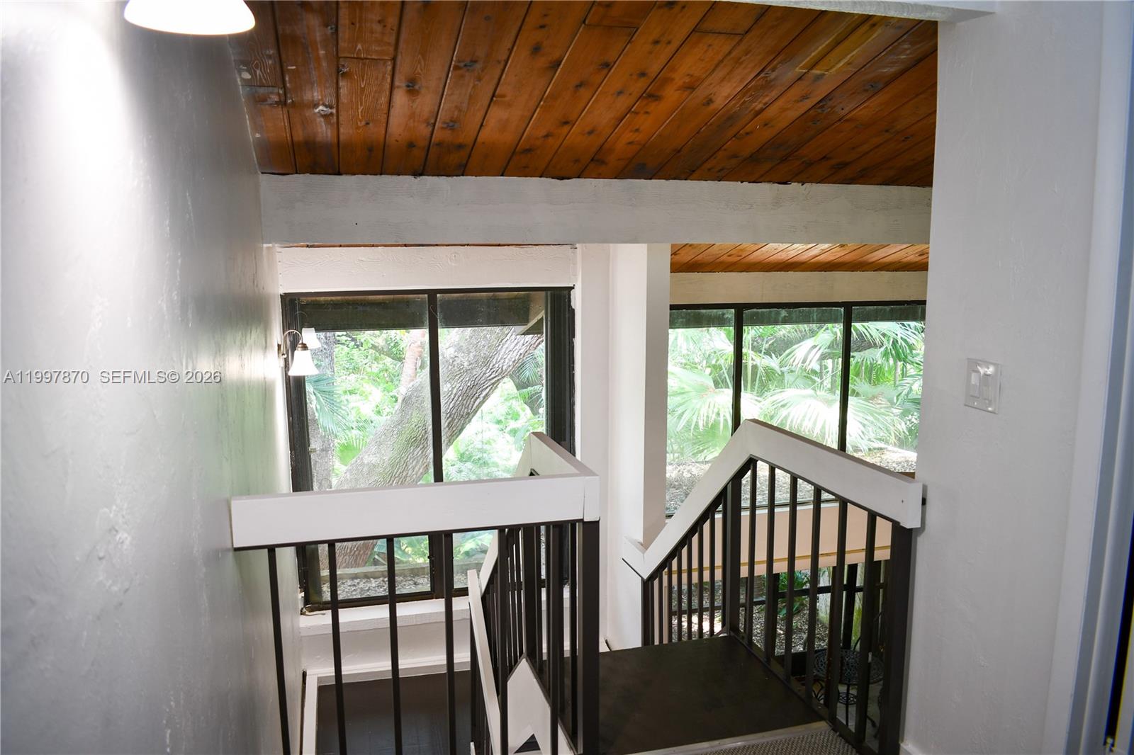 RIVERWOOD SEC 3 - Residential Lease