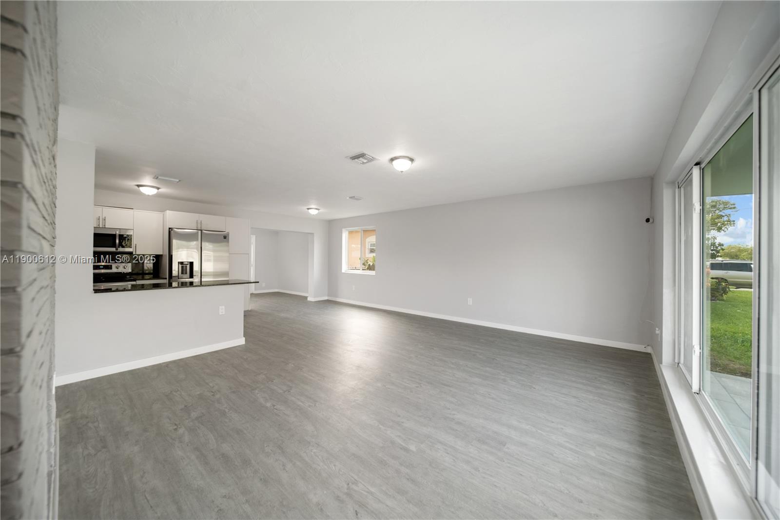 MIRAMAR SEC 9 - Residential Lease