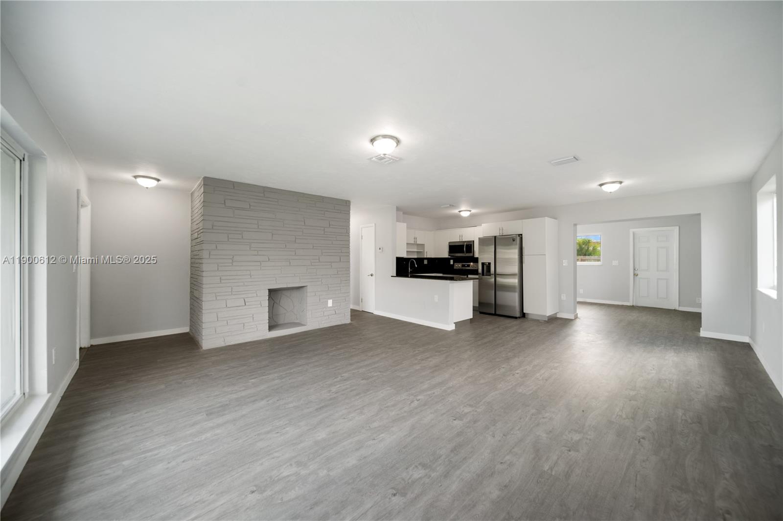 MIRAMAR SEC 9 - Residential Lease