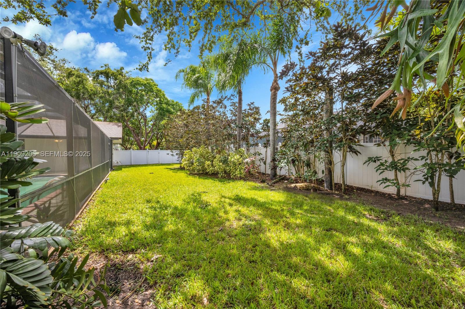 CUTLER HAMMOCK - Residential