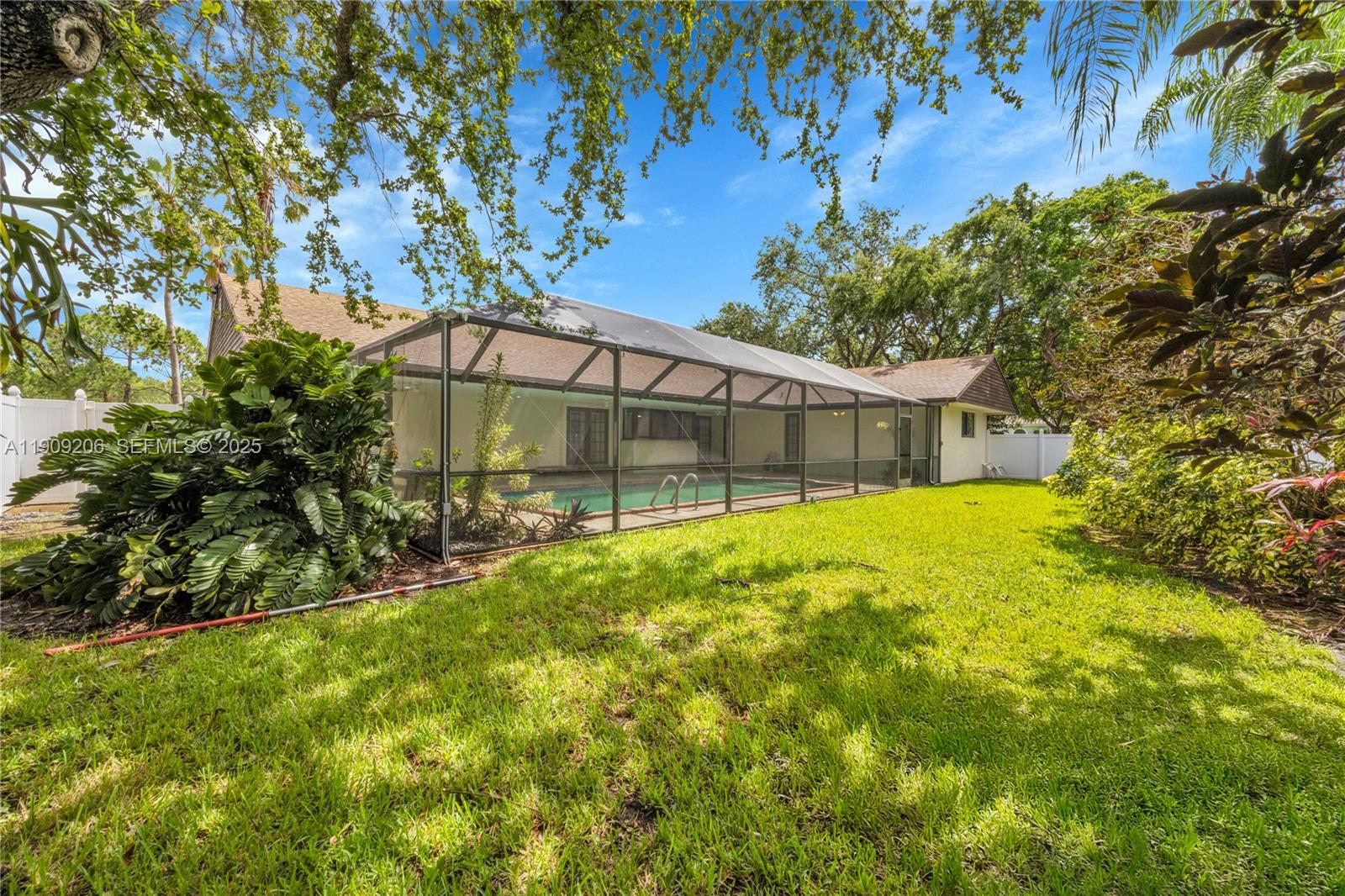 CUTLER HAMMOCK - Residential