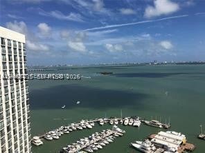 555 NE 15th St 30G