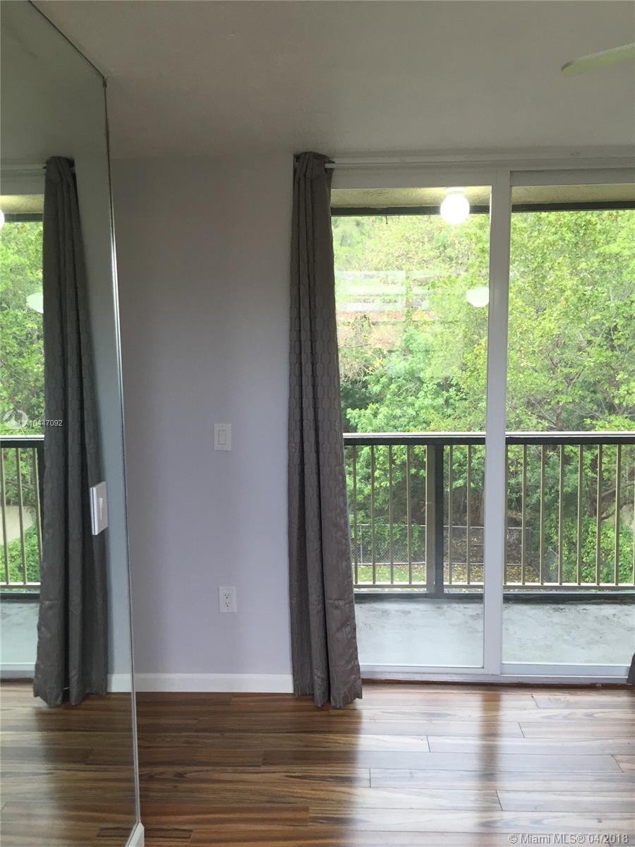 EASTERN PARKVIEW CONDO - Residential Lease