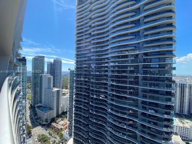 1010 BRICKELL CONDO - Residential Lease