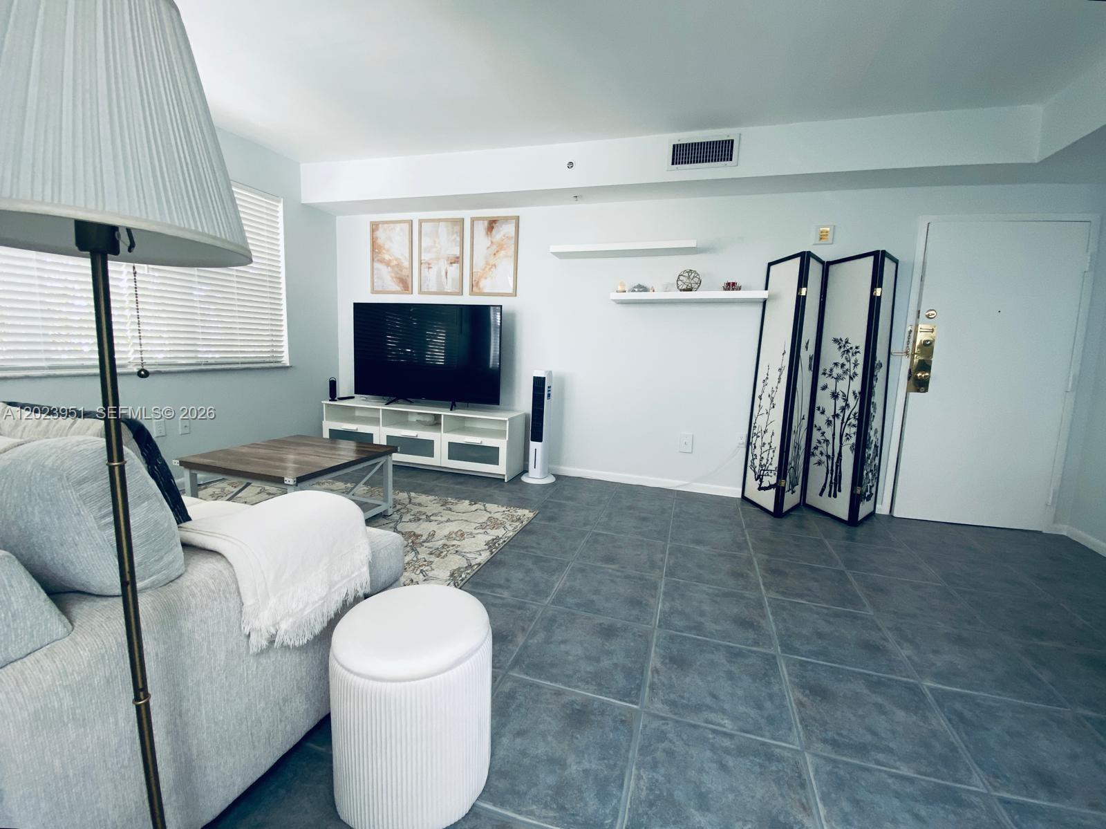OHIO APARTMENT BLDG CONDO - Residential