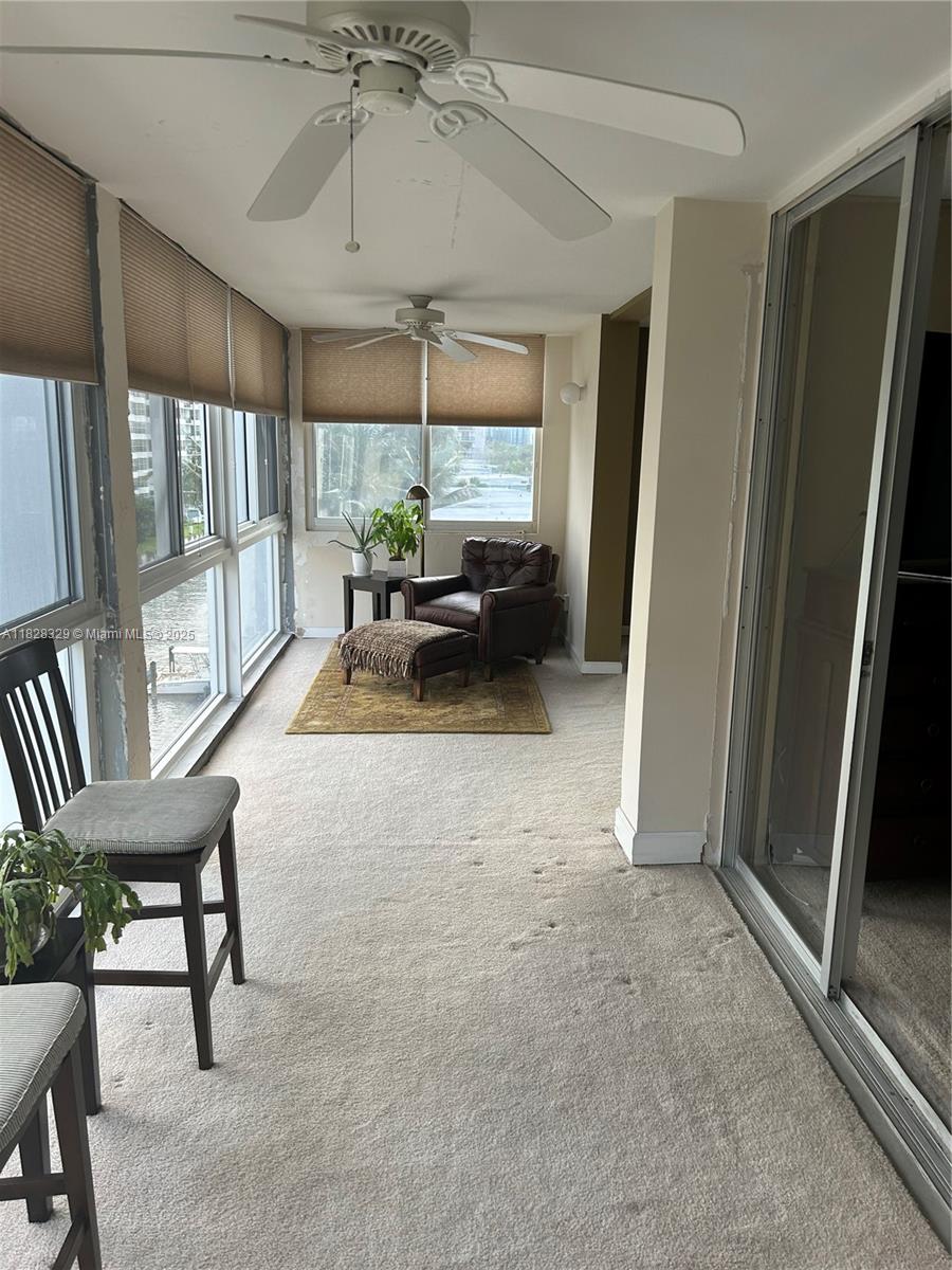 ROYAL MARINER CONDO - Residential