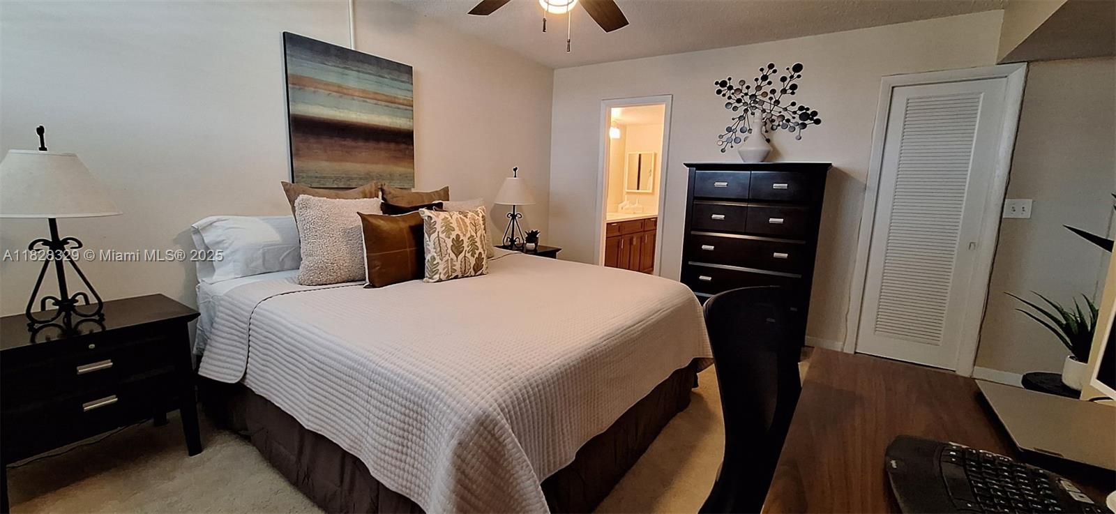 ROYAL MARINER CONDO - Residential