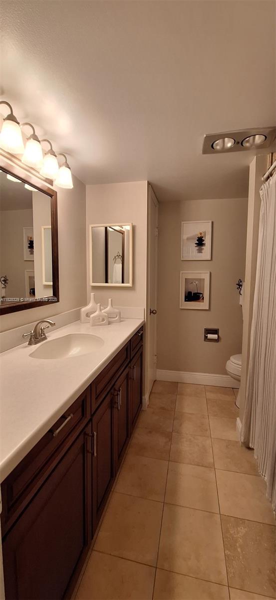 ROYAL MARINER CONDO - Residential