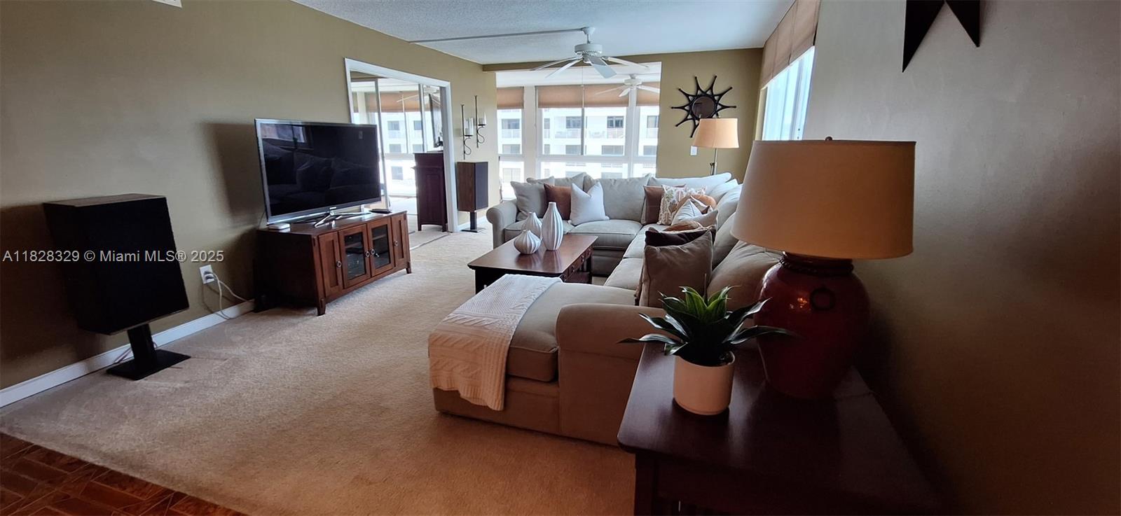 ROYAL MARINER CONDO - Residential