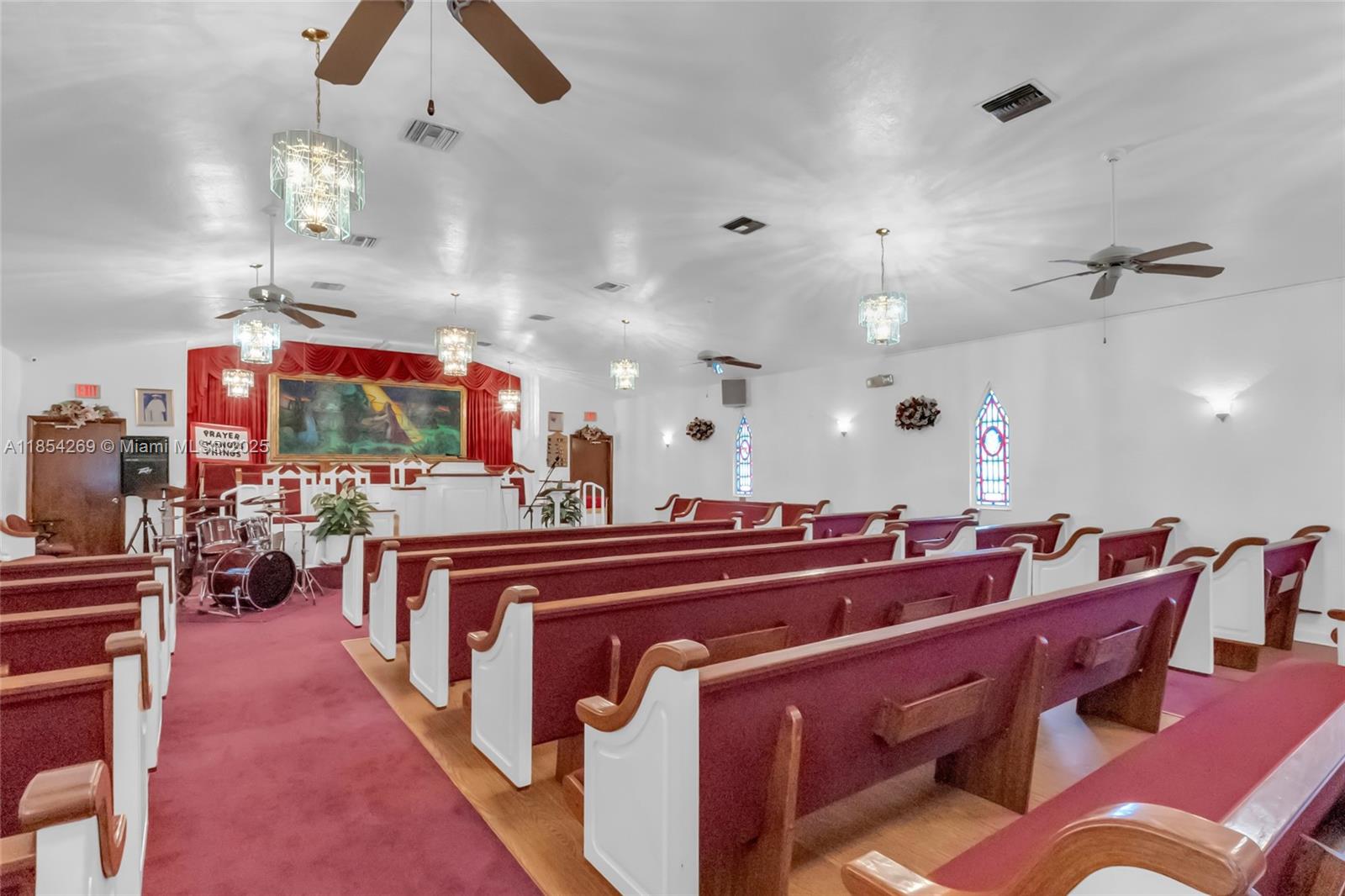 810 NW 3rd St