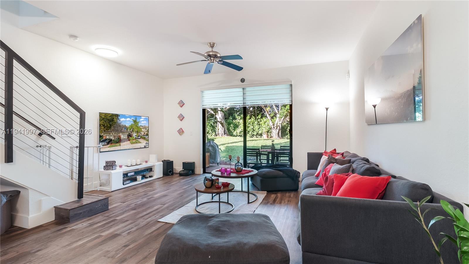 3889 Tree Top Dr 3889