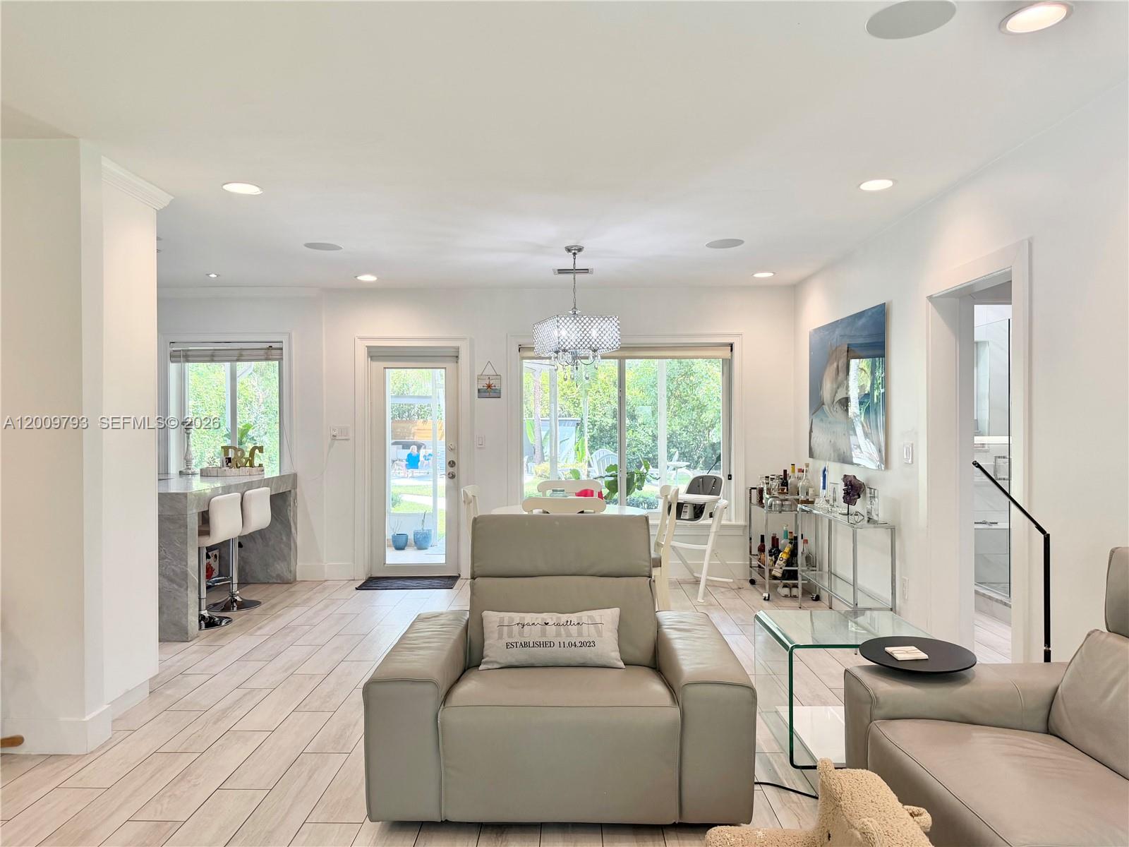 GRIFFING BISCAYNE PARK ES - Residential