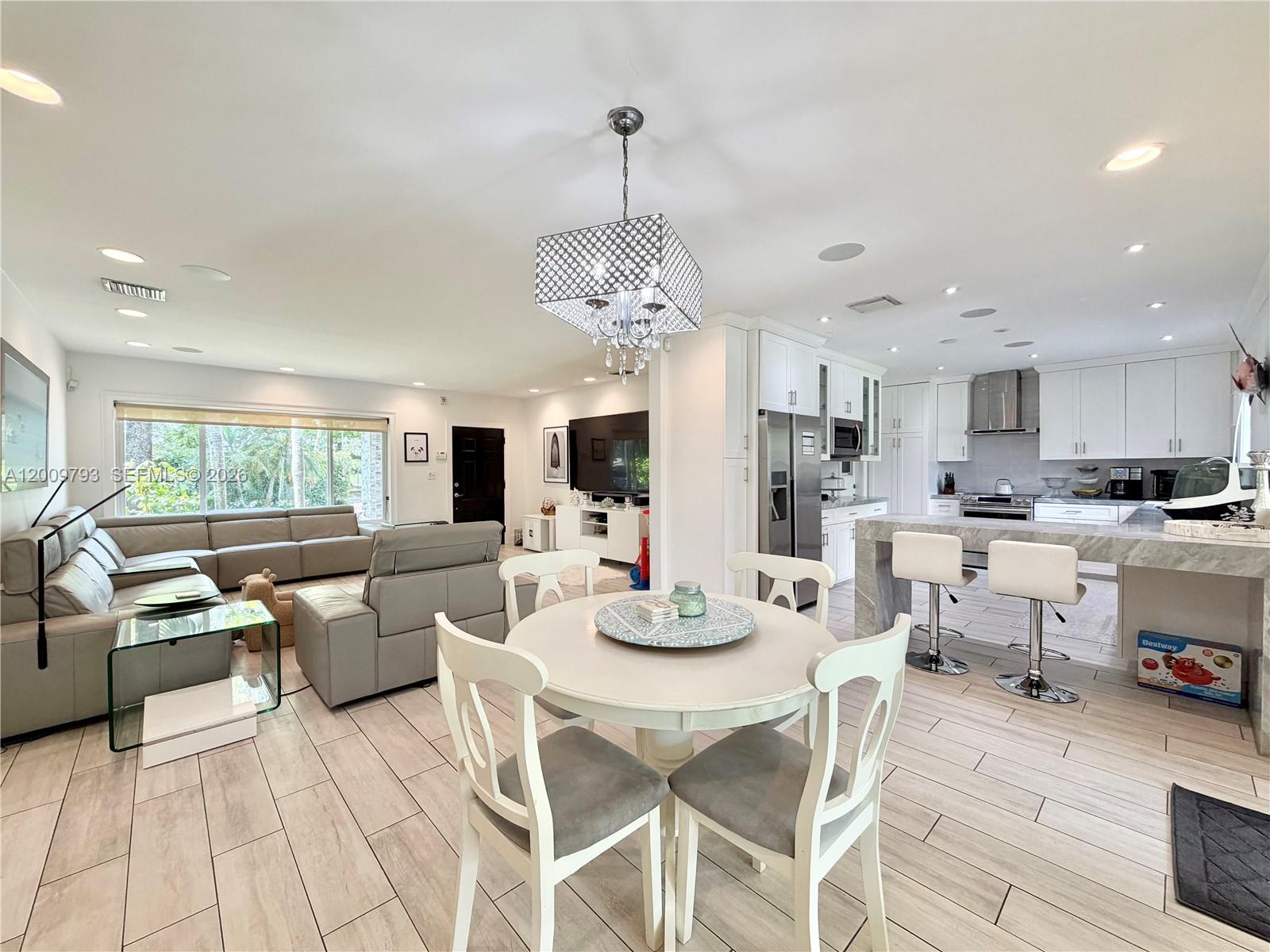 GRIFFING BISCAYNE PARK ES - Residential