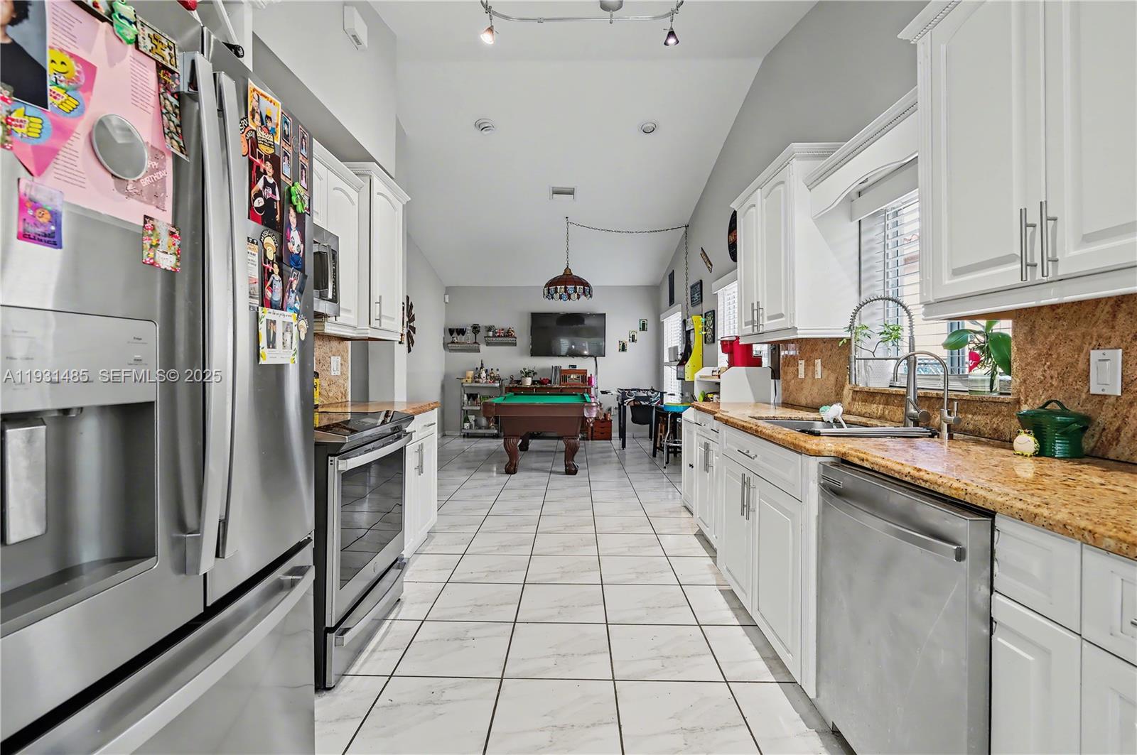 AMERITRAIL SECTION ONE - Residential