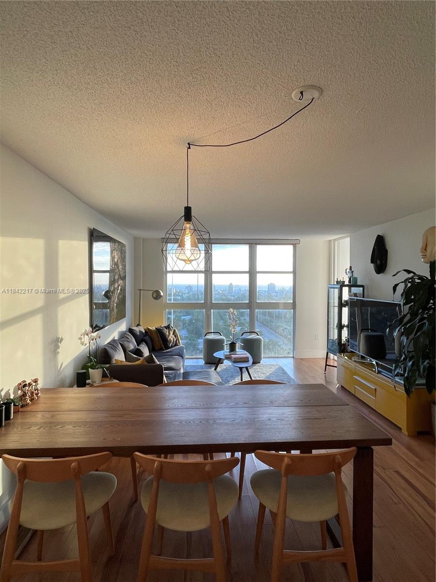 1228 West Ave 1510