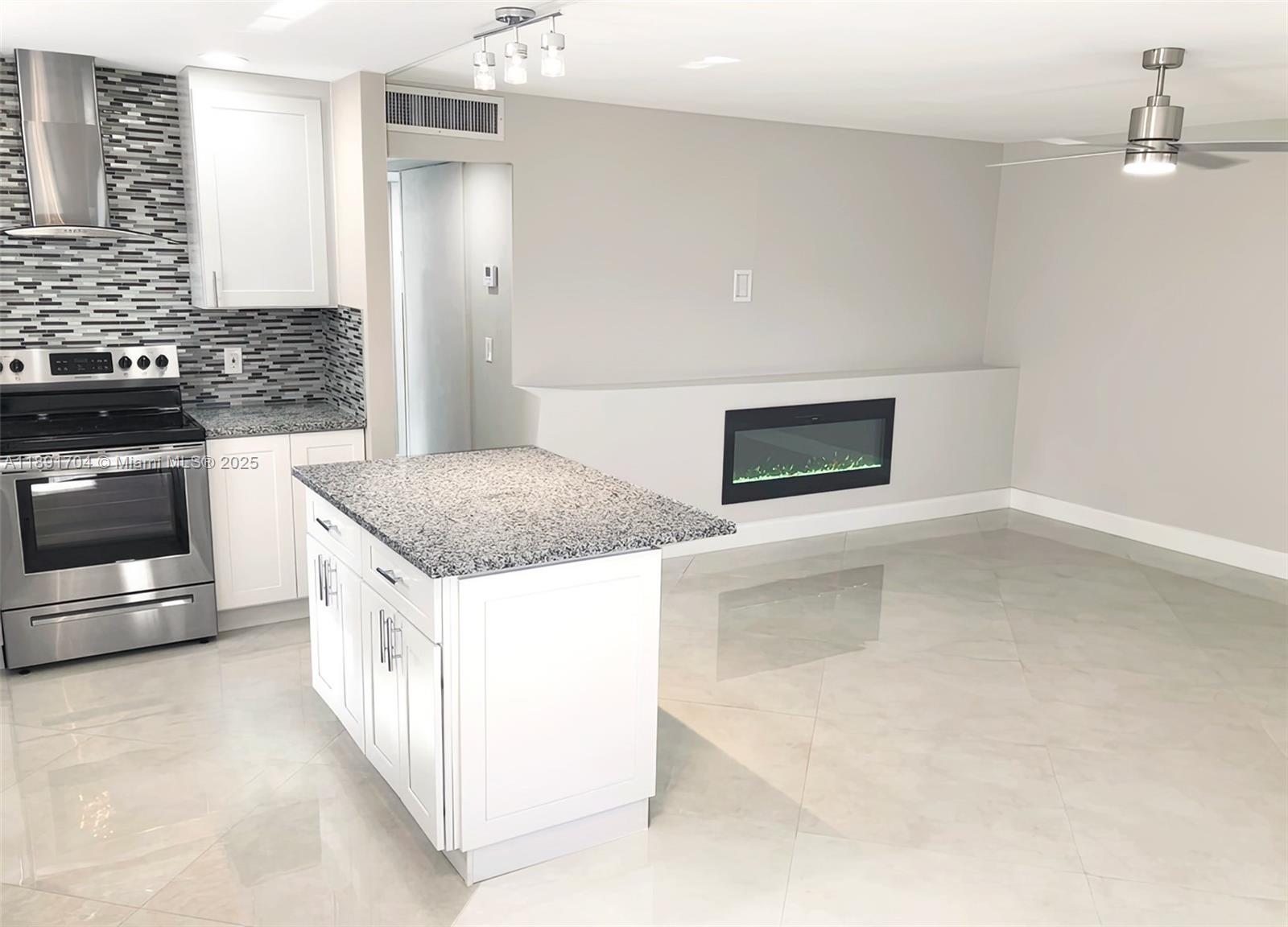 KINGS POINT BRITTANY COND - Residential Lease