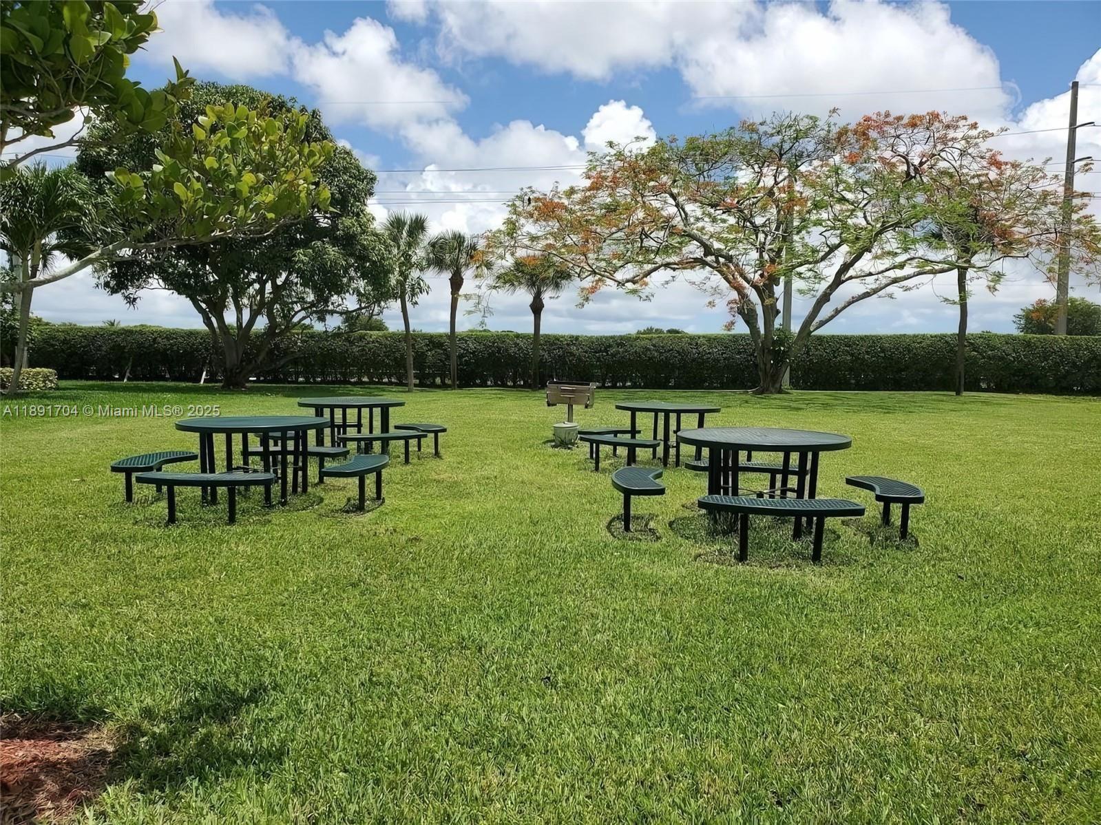 KINGS POINT BRITTANY COND - Residential Lease