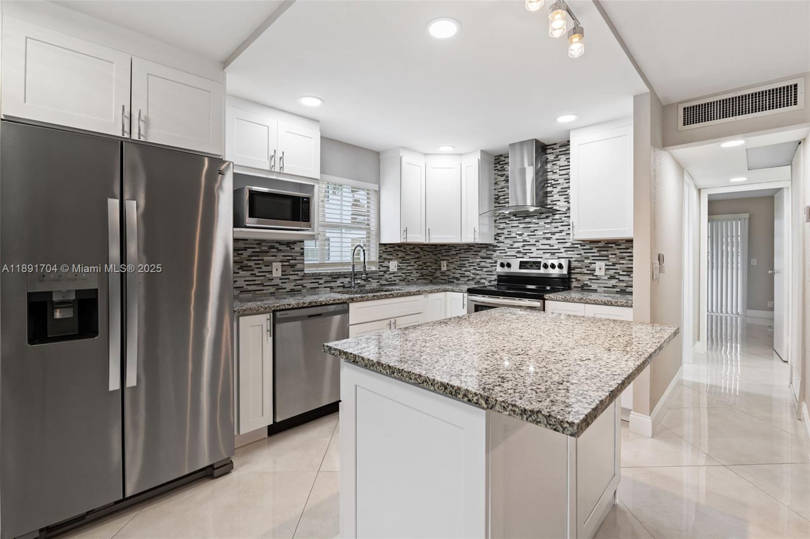 KINGS POINT BRITTANY COND - Residential Lease
