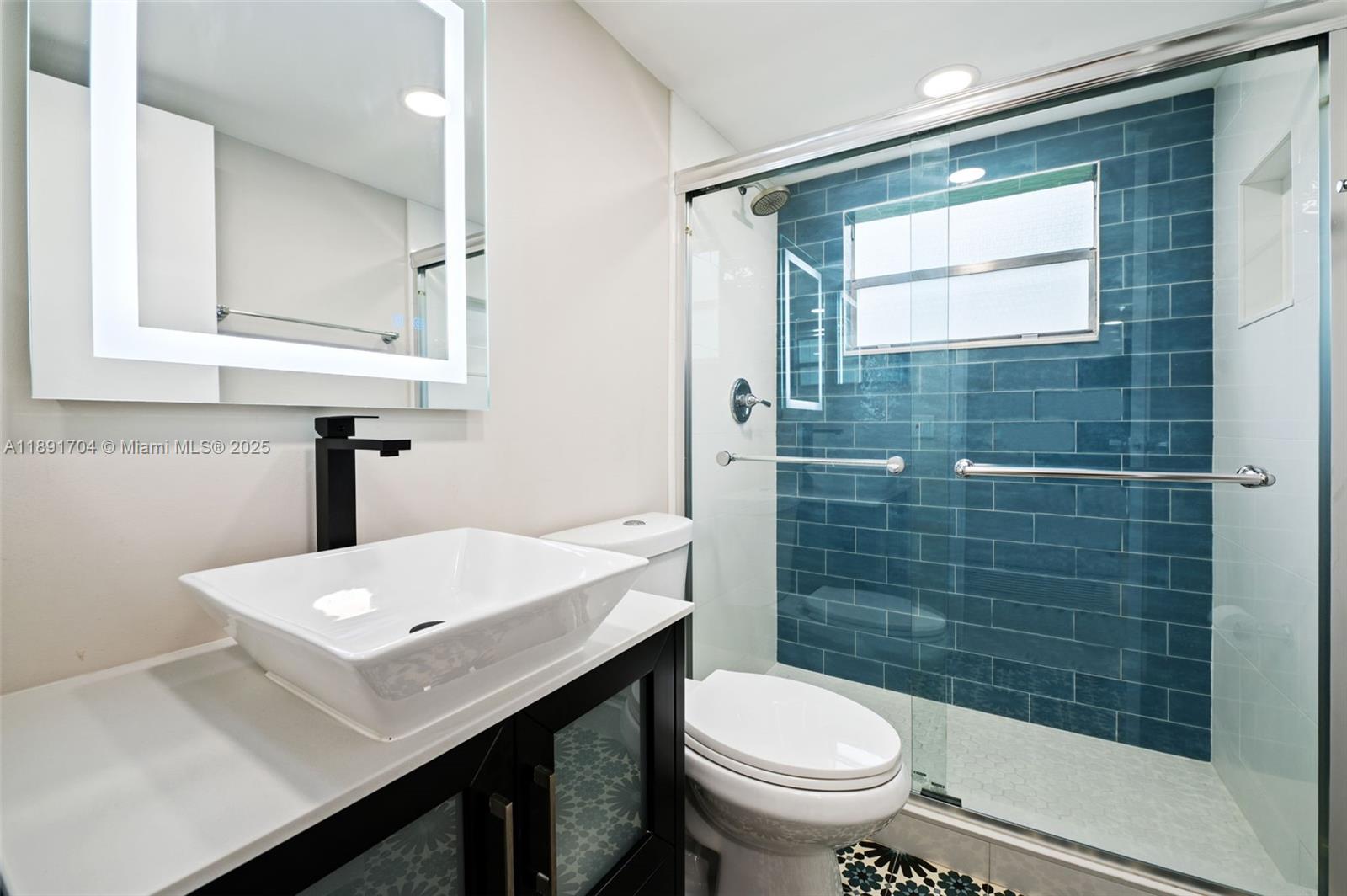 KINGS POINT BRITTANY COND - Residential Lease