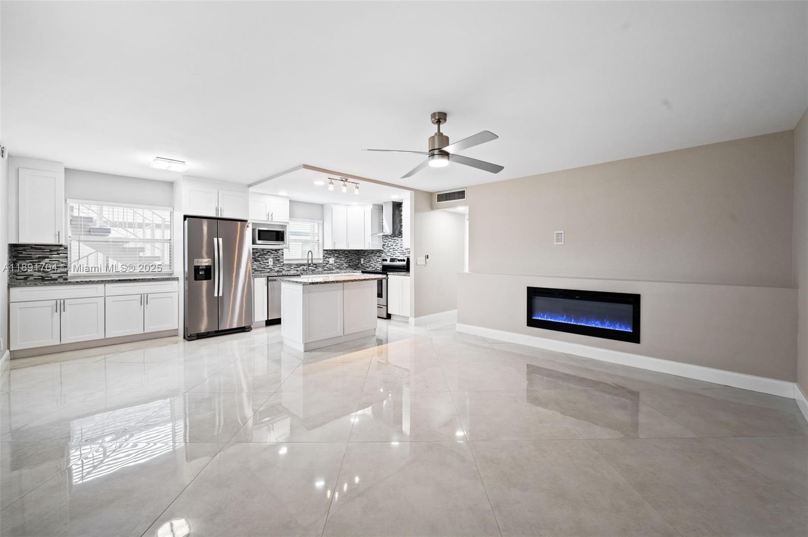 KINGS POINT BRITTANY COND - Residential Lease